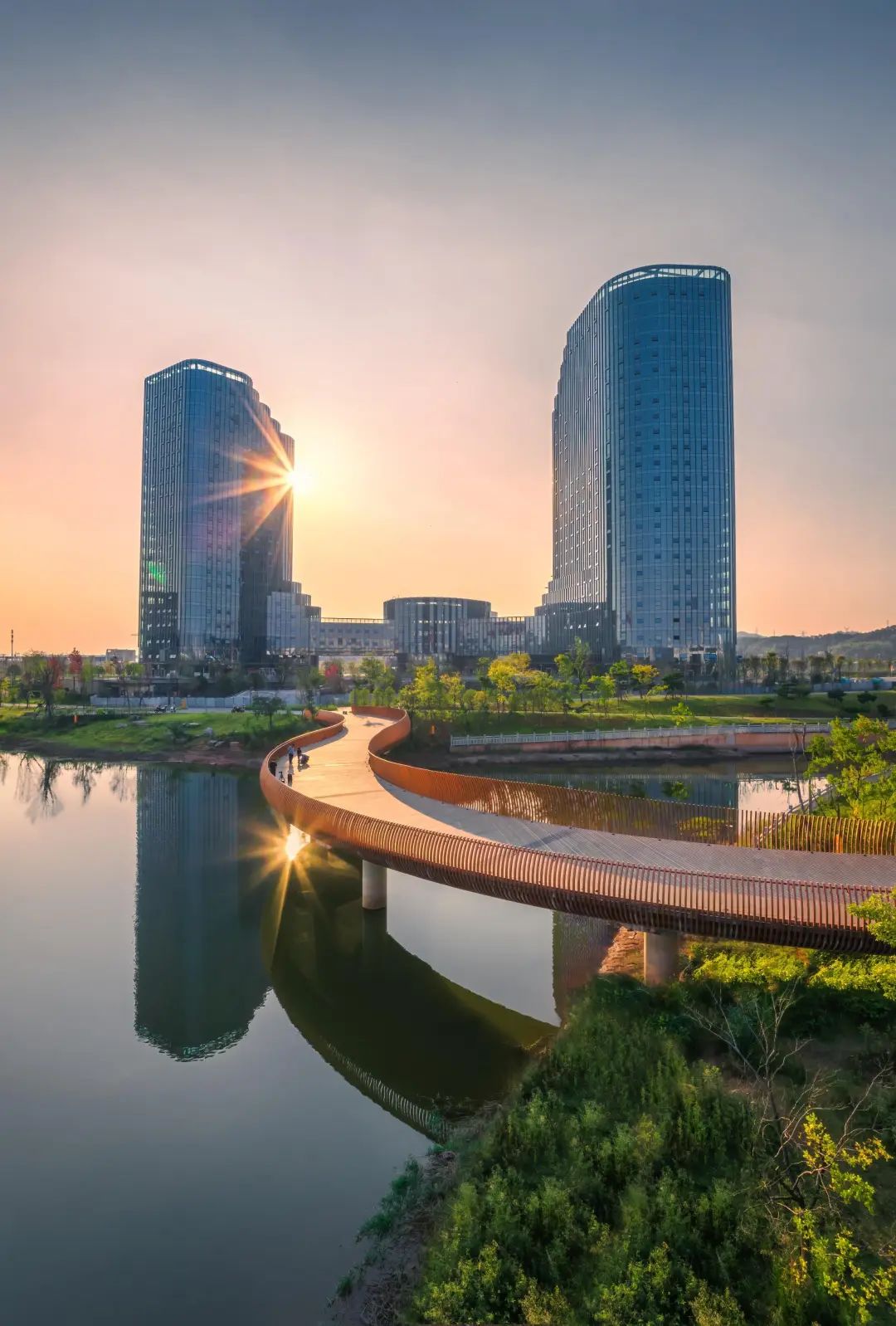 石峰区新兴产业聚链成群_经济_新闻频道_株洲新闻网